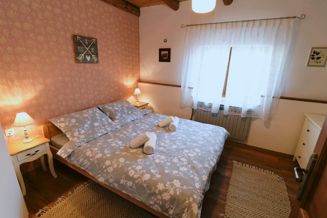 Holiday Home Ivana Pasjak Экстерьер фото